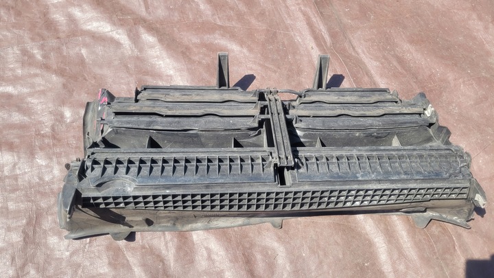 фото №6, Bmw x3 e83 руль воздуха жалюзи ролета 51743415851// 2585