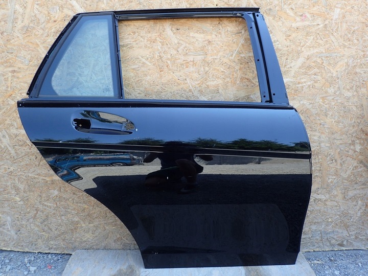 фото №1, Двері праві задні зад mercedes c клас 204 універсал