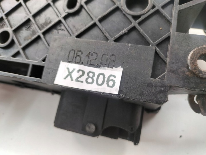 фото №6, Блок управления модуль тормоза ручного toyota avensis t270 46300-05010