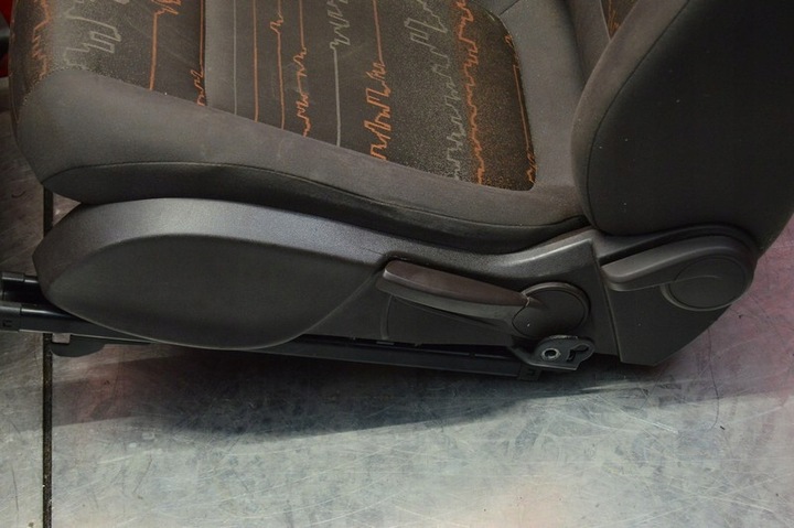 фото №15, Сидіння сидіння комплект боковина обшивки eu opel meriva b 10-14