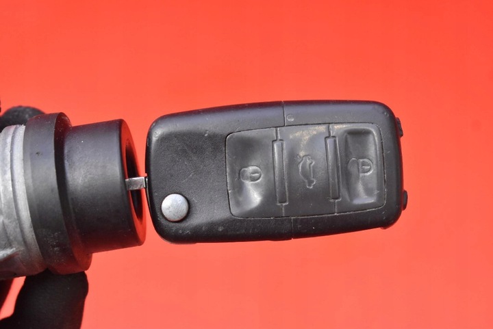 фото №9, Замок запалювання ключ вставка 4b0905851g vw new beetle 1.6 8v 102 km 98-05