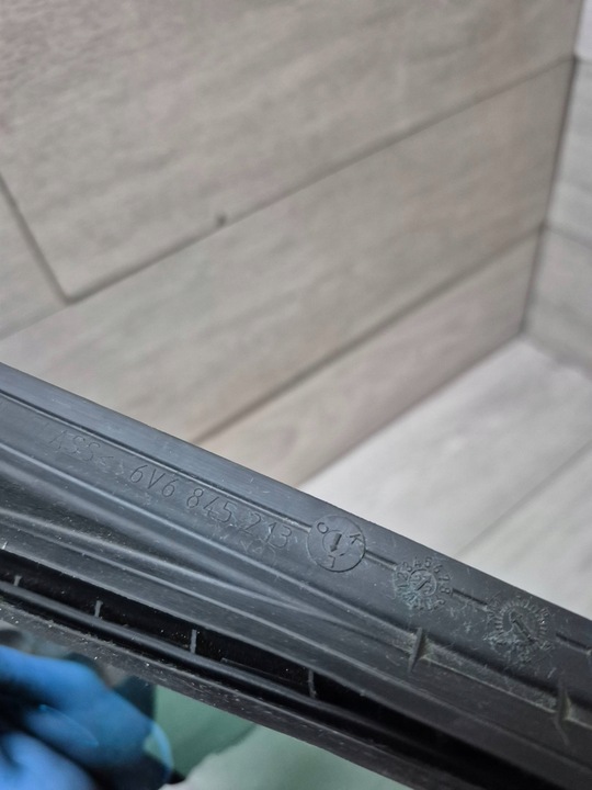 фото №11, 11954. fabia iii скло кузовна лівий зад 6v6845213