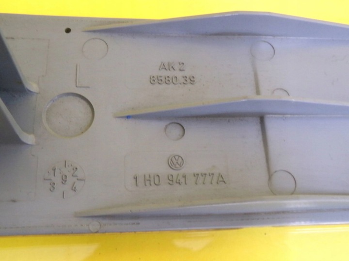 фото №7, Відбивач заглушка лівий vw golf iii 1h0941777a nr47