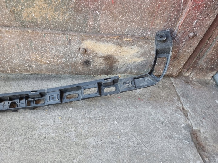 фото №11, Кронштейн  бампера зад vw passat b6 sedan 3c5807863