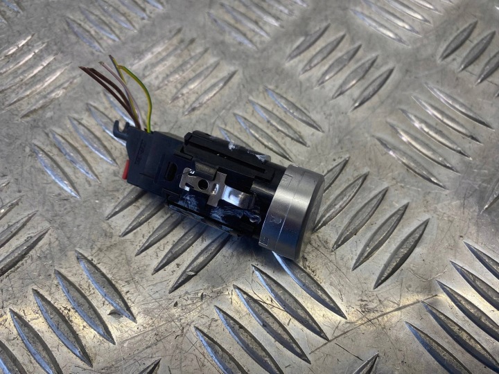 фото №11, Кнопка start-stop audi a4 b8 a5 8t 8w2905217f