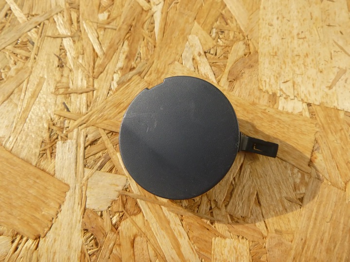 фото №1, Dacia доккер 2014- заглушка фаркоп hak бампер зад 511650577r