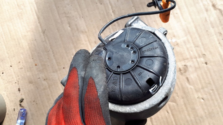 фото №8, S4 b8 подушка двигателя 3.0 tfsi 8k0199381ec s5