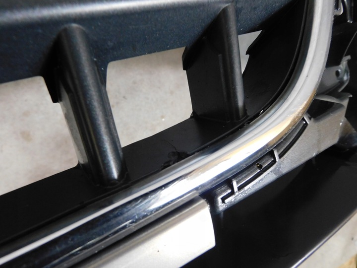 фото №10, Audi q3 8u бампер перед переднее решётка радиатора уголок