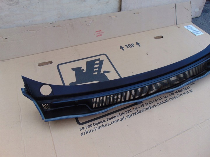 фото №11, Панель під лобовим склом ford b-max av11-r02216-ad європа