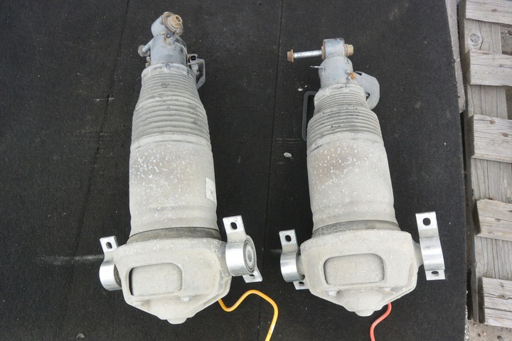 фото №11, Амортизатор пневматический зад audi q7 4l vw touareg 7l