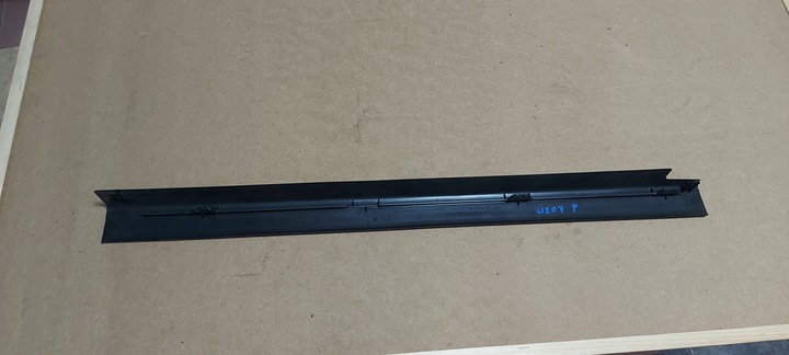 фото №5, Mercedes e клас w207 планка порогова накладка