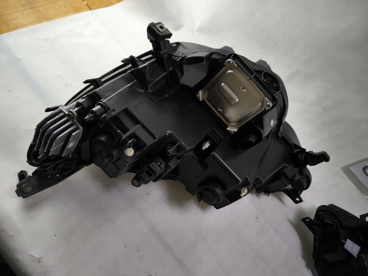 фото №8, Renault megane iv повний led лівий правий фара лампа 260601093r 260103857r