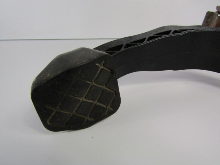 фото №5, Skoda citigo vw up педаль сцепления механическая коробка передач 1.0mpi