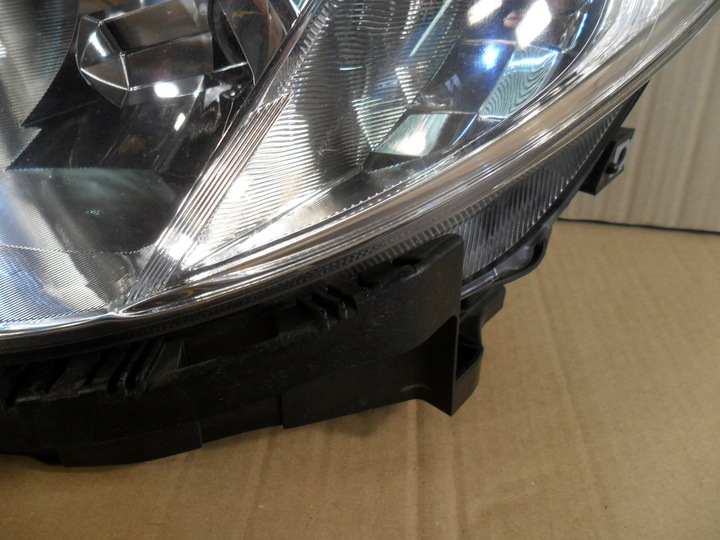 фото №10, Лампа лівий перед ксенон subaru forester iii 2008- eu