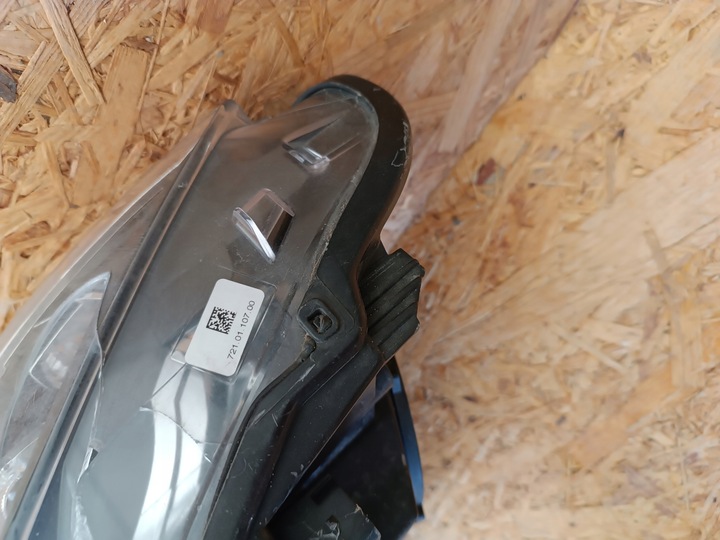 фото №9, Лампа лівий перед eu 7259523 bmw 3 f30 f31 2011-