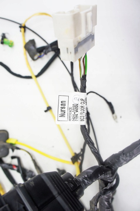 фото №7, Rx108 hyundai bayon джгут перегородка інтер'єру 91502-q0980 91ad0-q0680