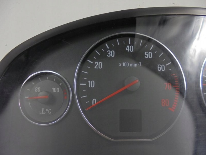 фото №8, Opel signum 03-05 панель приладів 2.2b 13144233uj