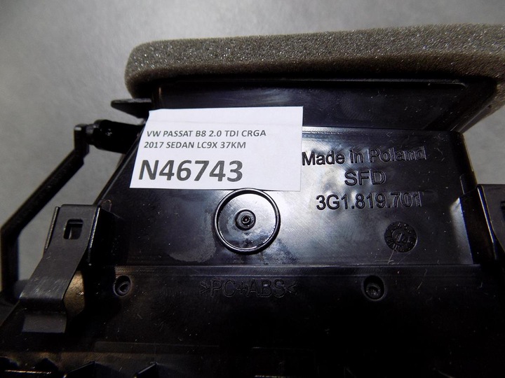 фото №2, Vw passat b8 решётка воздуховод левая 3g1819701