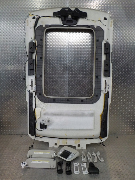 фото №9, Grand cherokee wk2 потолок панорама