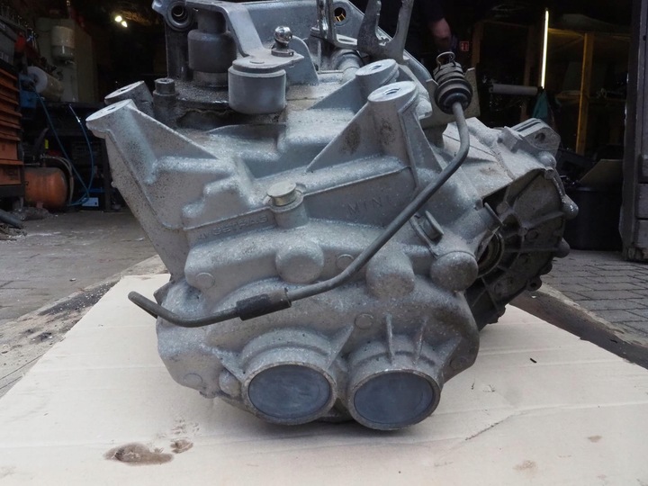 фото №14, Коробка передач коробки передач 7531771-06 bfa mini cooper r50 1.6 120tys km