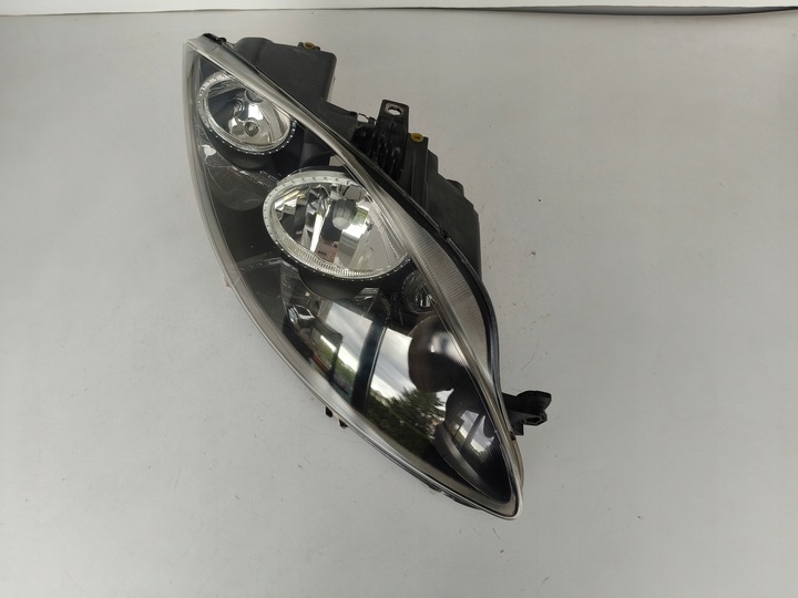 фото №3, Лампа правая фара seat altea 5p 5p0 04-