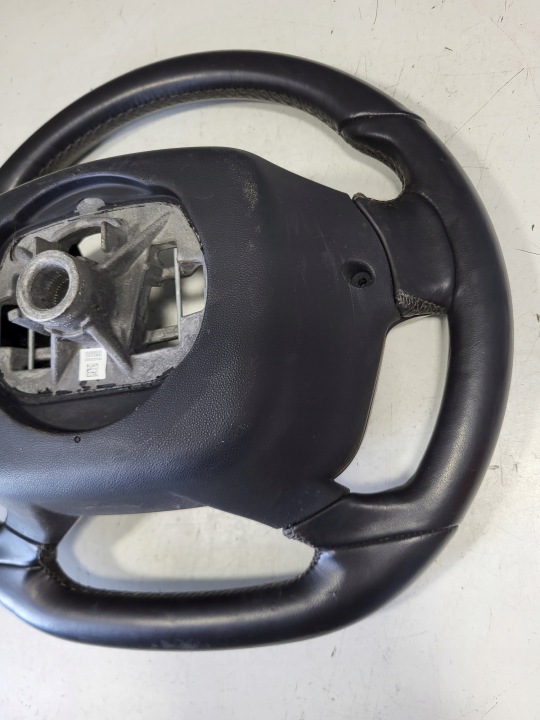 фото №15, Руль кожаный многофункциональная citroen c4 grand picasso ii 96777869zd