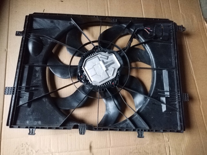 фото №1, Вентилятор mercedes w205 w213 w253 3137232032 0130707453