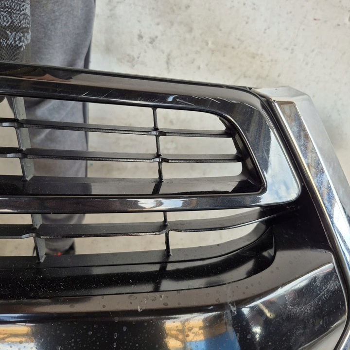 фото №10, Toyota hilux viii 8 рестайлинг 20- бампер перед переднее решётка радиатора 52119-0kk50