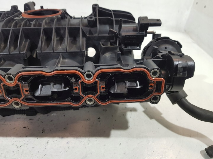 фото №8, Коллектор впускной форсунки 06l133201n vw audi seat 2.0 tfsi cjx