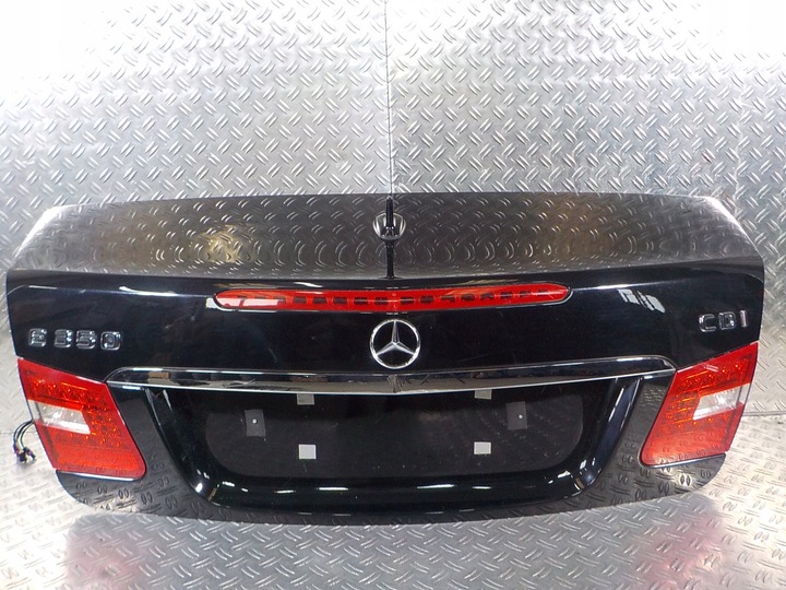 фото №1, Mercedes w207 cabrio 09- крышка зад задняя багажника 197