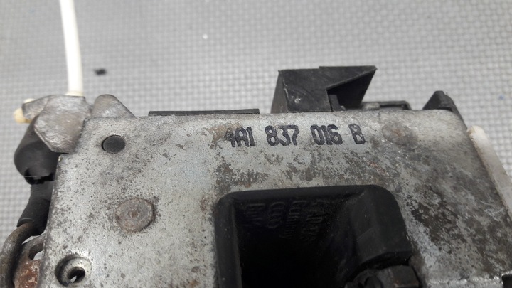 фото №9, 4a1837016b замок дверь правые перед audi a6 c4 3pin