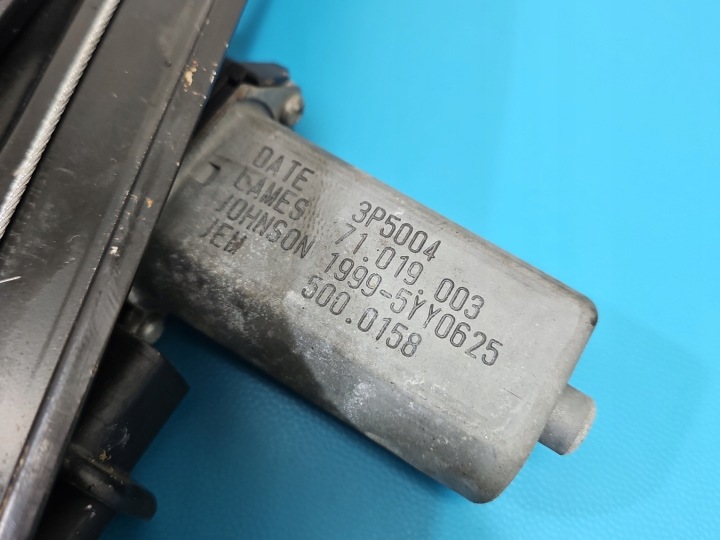 фото №6, Подъемник перед правое стёкла лебёдка bmw f30 5pin 71019003 4d sedan