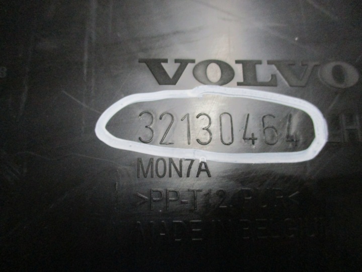 фото №7, Панель під лобовим склом volvo xc40 32130464