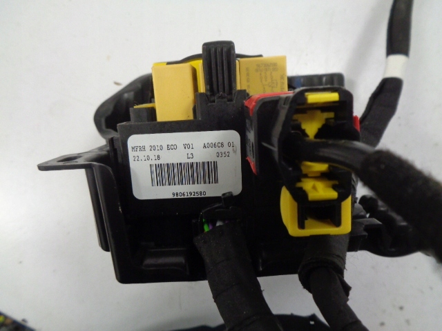 фото №6, Ds3 crossback корпус коробка запобіжників