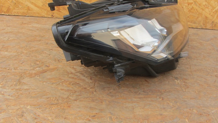 фото №9, Передня права лампа peugeot 308 t10 повний led 2021-