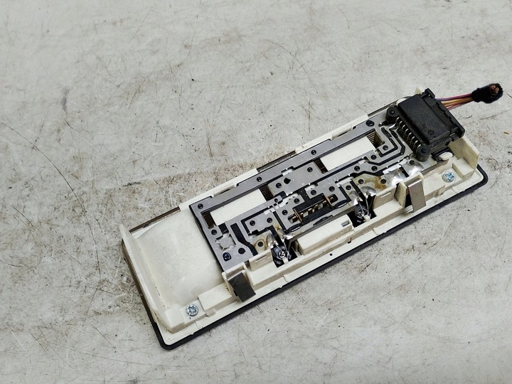 фото №6, Bmw лампа стеля кабіни 8364928 європа