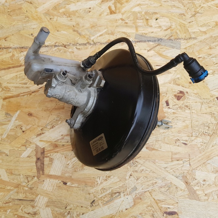 фото №1, Ford fiesta mk7 підсилювач гальмівні 8v512b195lf