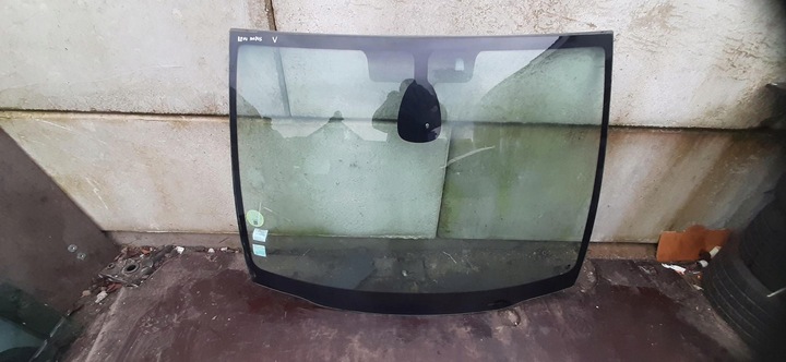 фото №1, Стекло лобовое перед передняя renault grand modus 2005r
