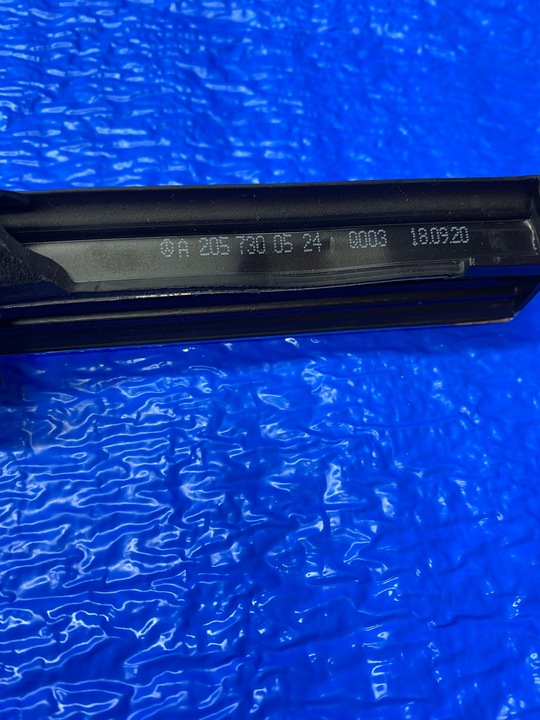 фото №9, Mercedes w205 c-klasa планка накладка лівий зад