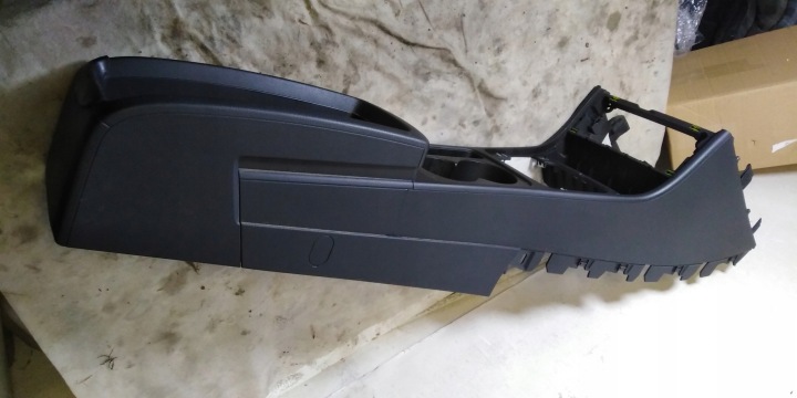 фото №8, Vw passat b6 туннель средний 06r 3c1863241bs европа