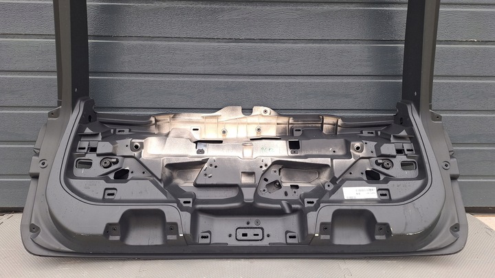 фото №10, Volvo xc60 ii 2017- крышка багажника