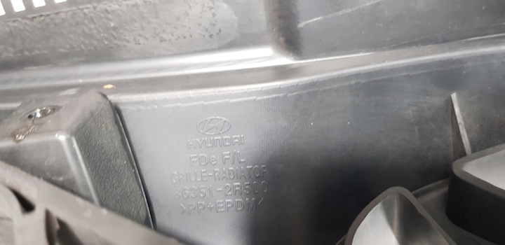 фото №8, Hyundai i30 11- решётка радиатора решётка перед 86351-2r500
