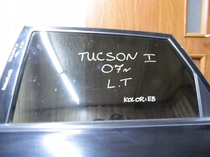 фото №1, Tucson i 2.0crdi 07' стекло левый зад