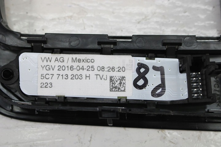 фото №7, Vw jetta 5c панель управление biegami 5c7713203h 5c7 713 203 h цвет: tvj-