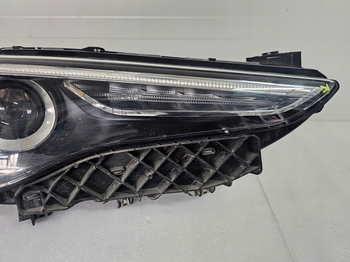 фото №8, Лампа передняя правая alfa romeo stelvio