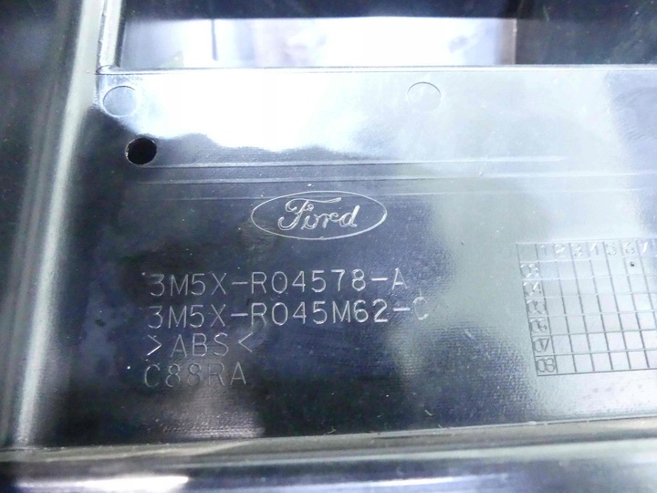 фото №10, Підлокітник тунель ford focus c-max i 03-07 європа