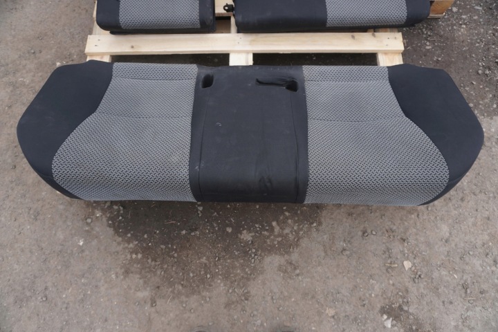 фото №15, Toyota yaris iii 2011-2014r сидіння диван interior колір fg14 trim fg14