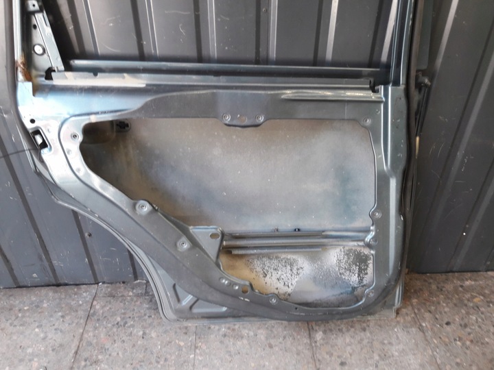 фото №13, Двері лівий зад ford fiesta mk6 5d hb зелений