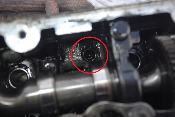 фото №9, Головка левая валы 0593ag audi a6 c6 2.7 tdi bpp