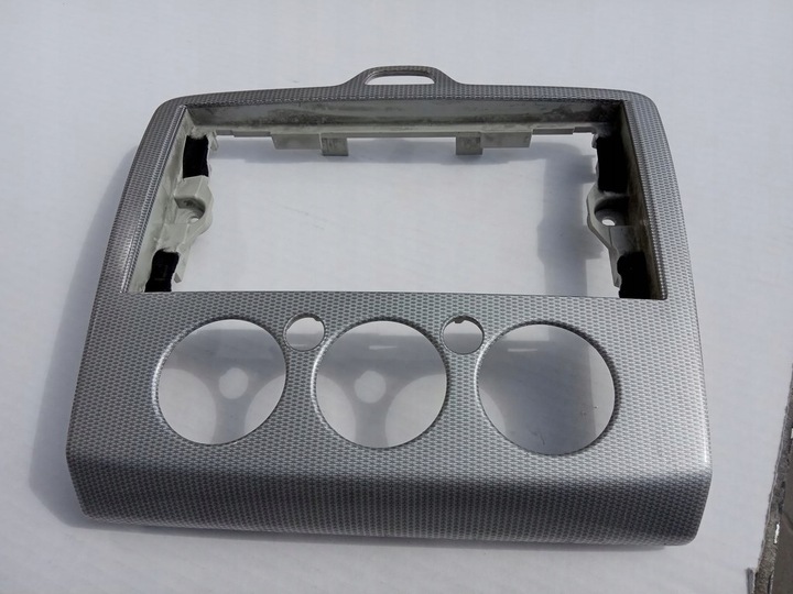 фото №1, Ford focus mk2 2004-07r. - панель рамка